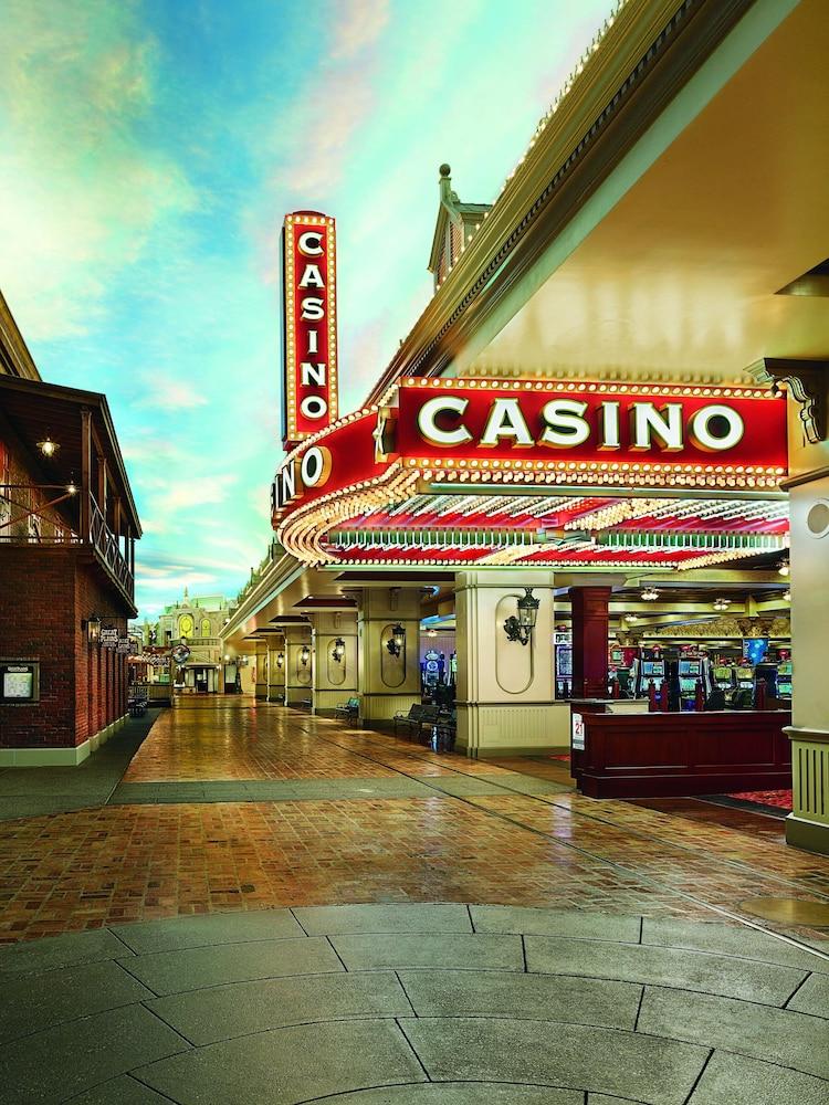 Ameristar Casino Hotel Kansas City Exteriör bild